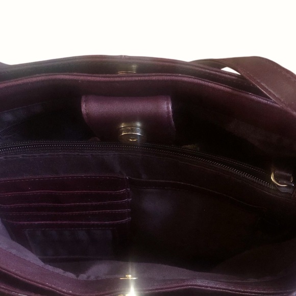 Vintage Etienne Aigner Large Brown Leather Shoulder Bag - Picture 5 of 11